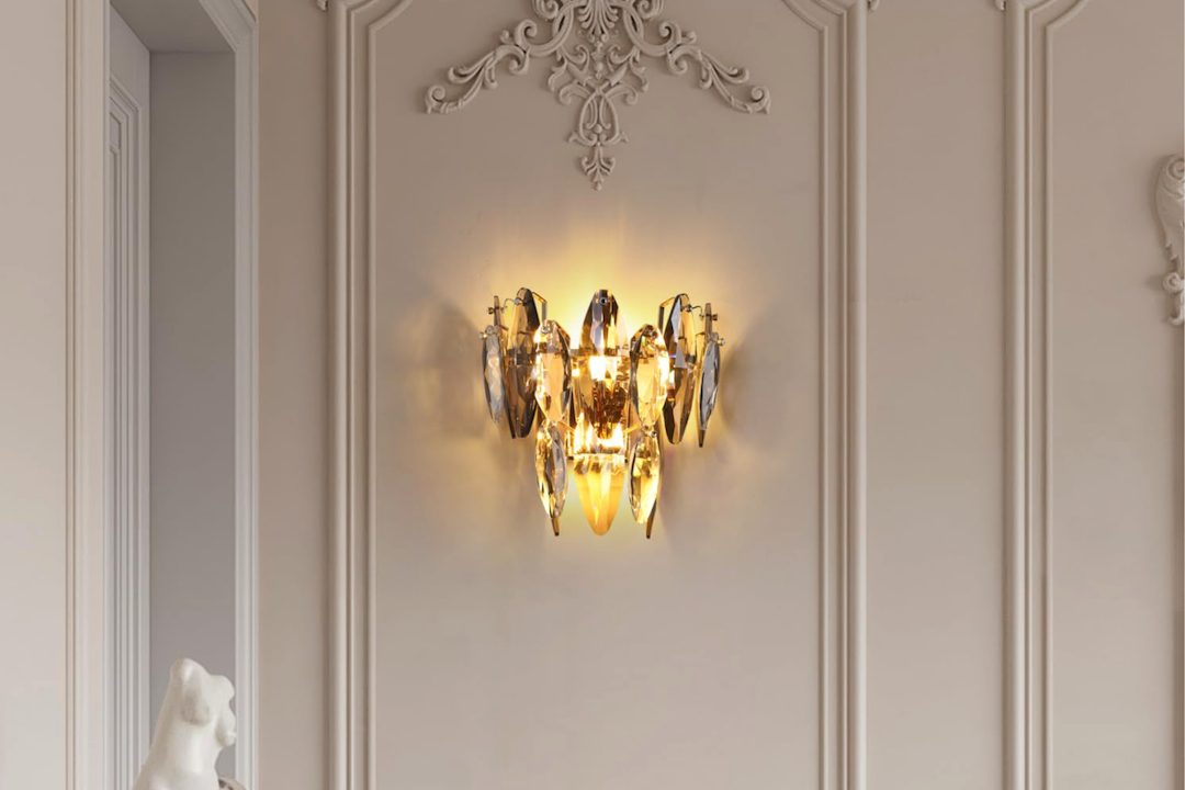 Gouden klassieke luxe woonkamer kristallen wandlamp