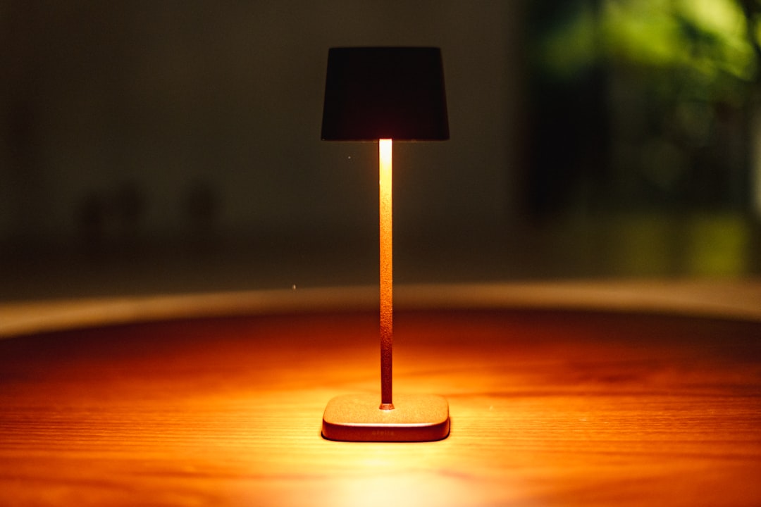 Photo LED Desk Lamp
